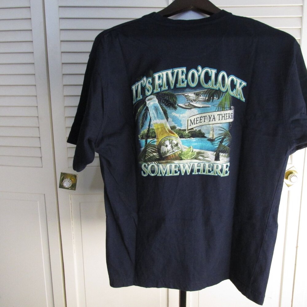 "It's Five O'clock Somewhere Size M Tag-less T-Shirt